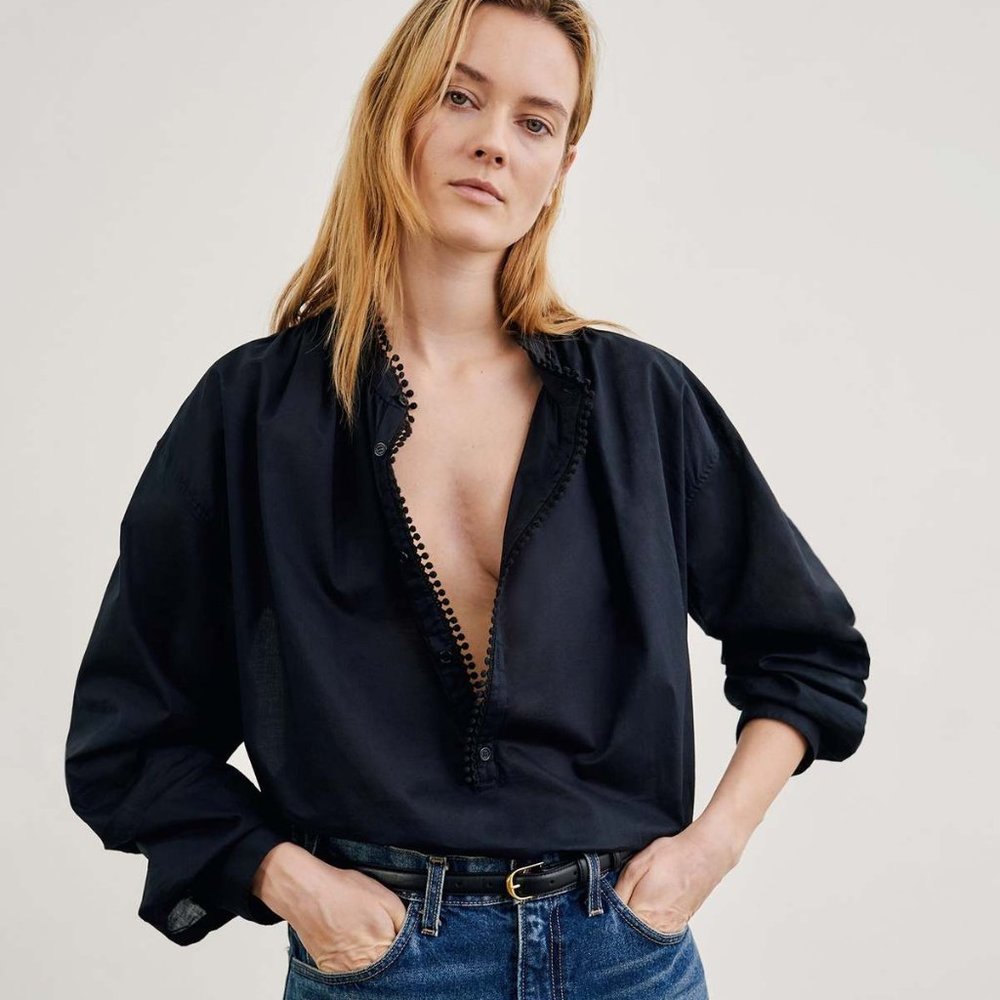 NEW NILI LOTAN MARCEL BLOUSE SIZE MEDIUM